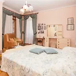 Apartment Carera